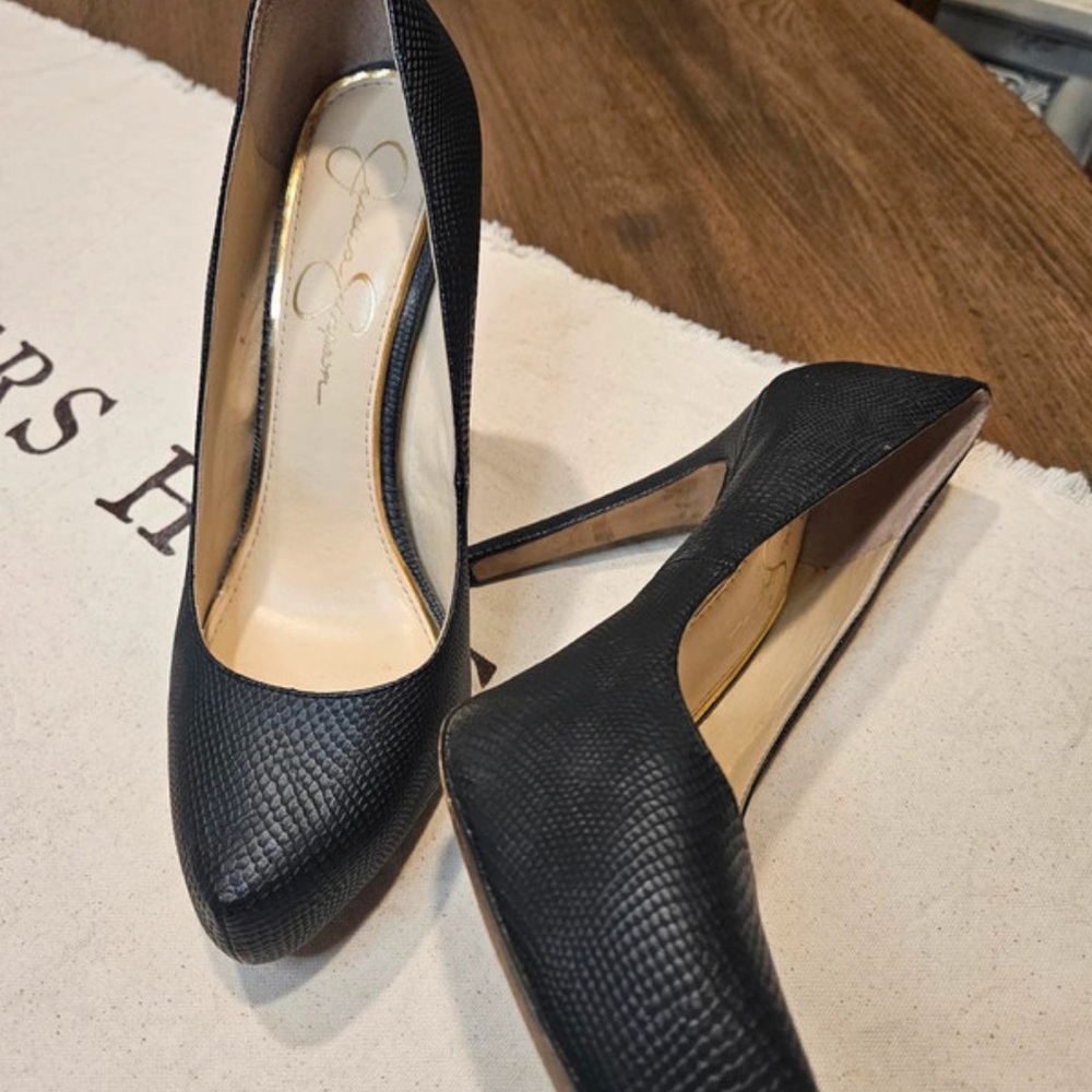Jessica Simpson Black Snakeskin Heels